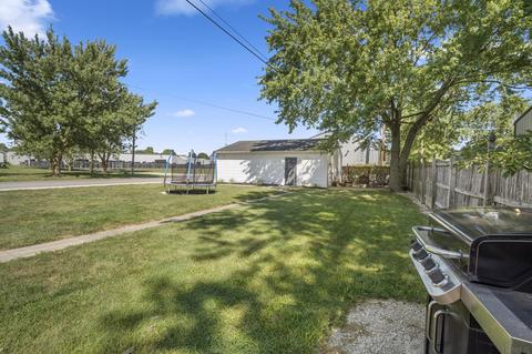 105 E Walnut St, Monroe, IN 46772 photo 30