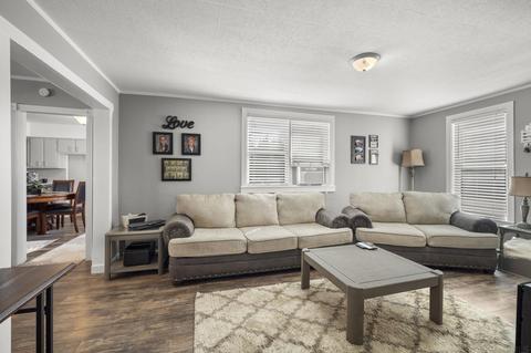 105 E Walnut St, Monroe, IN 46772 photo 8