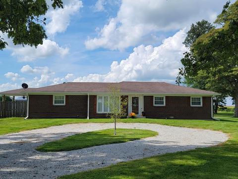 1475 E Division Rd, Tipton, IN 46072 photo 1