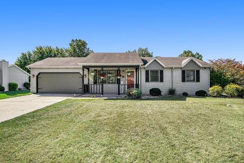 30952 Oakbrook Dr, Granger, IN 46530 photo 1
