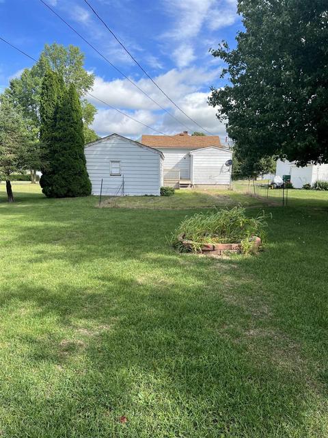 519 E Walnut St, Greentown, IN 46936 photo 13