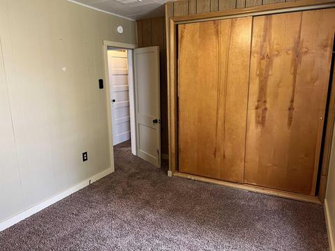 519 E Walnut St, Greentown, IN 46936 photo 9