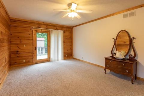 343 E Sample Rd, Bloomington, IN 47408 photo 17