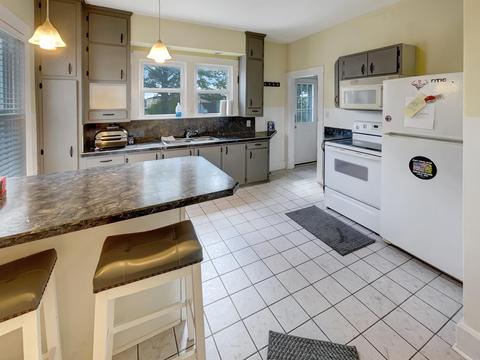 421 W 6th St, Jasper, IN 47546 photo 5
