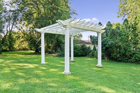 215 E 7th St, Mount Carmel, IL 62863 photo 8