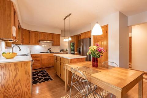 2345 E Linden Hill Dr, Bloomington, IN 47401 photo 9