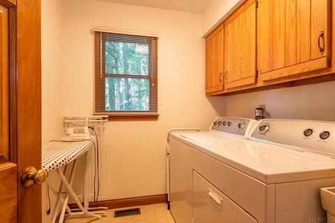 2345 E Linden Hill Dr, Bloomington, IN 47401 photo 17