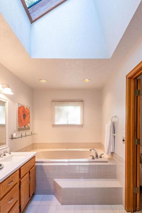 2345 E Linden Hill Dr, Bloomington, IN 47401 photo 21