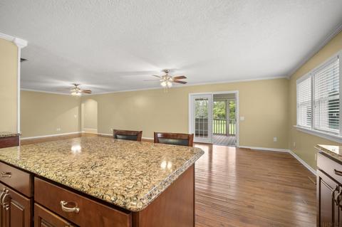 619 E 3rd St, Warren, IN 46792 photo 15