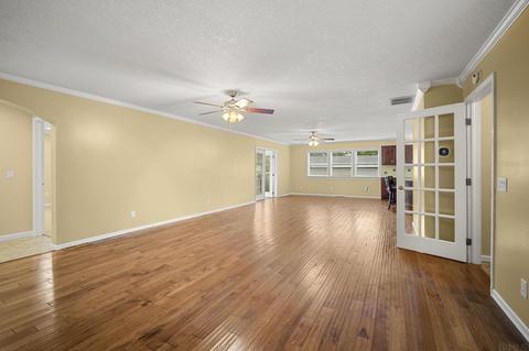 619 E 3rd St, Warren, IN 46792 photo 9