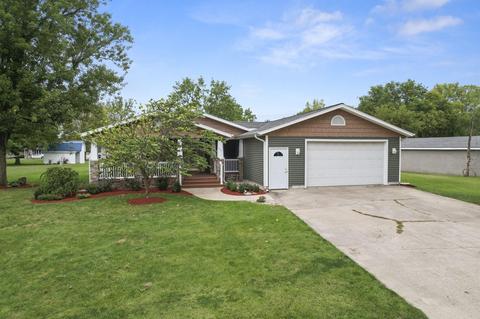 619 E 3rd St, Warren, IN 46792 photo 2