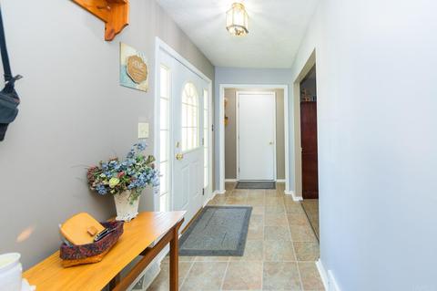 381 W Sample Rd, Bloomington, IN 47404 photo 9
