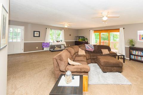 381 W Sample Rd, Bloomington, IN 47404 photo 27