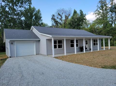 1118 W Hazel St, Mitchell, IN 47446 photo 4