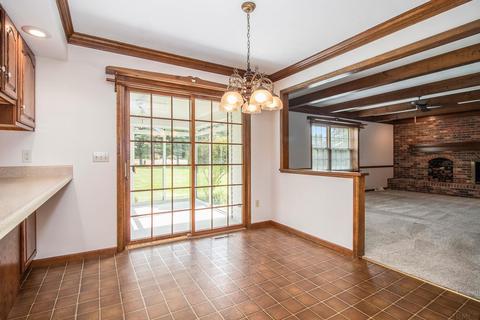 10119 Rain Drop Cir, Granger, IN 46530 photo 5