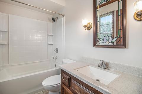 10119 Rain Drop Cir, Granger, IN 46530 photo 16