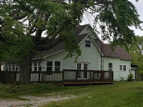 516 N 5th St, Mitchell, IN 47446 photo 1