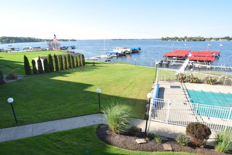 9042 E Hatchery Rd #5, Syracuse, IN 46567 photo 5