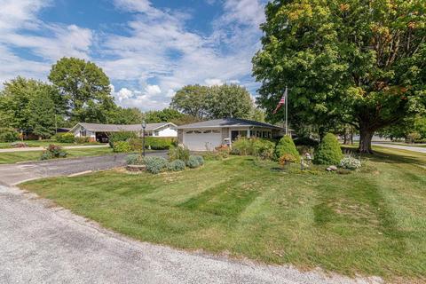 508 Howard Ct, Fairmount, IN 46928 photo 3