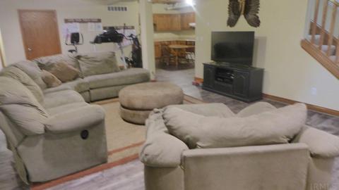 6877 N Kellerville Rd, Jasper, IN 47546 photo 18