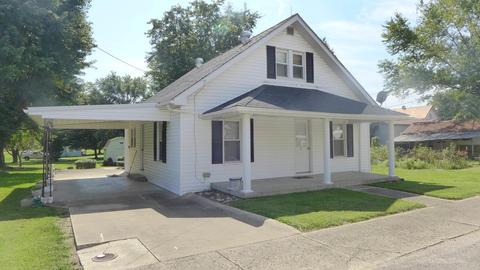 5 E 3rd St, Birdseye, IN 47513 photo 1