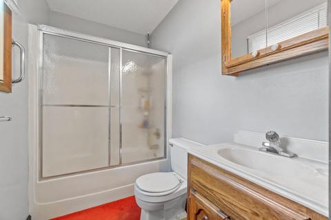 6860 E 100 N, Lagrange, IN 46761 photo 17