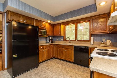 12363 Cavalry Ct, Granger, IN 46530 photo 11