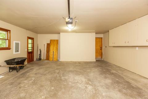 52484 Hickory Rd, Granger, IN 46530 photo 31