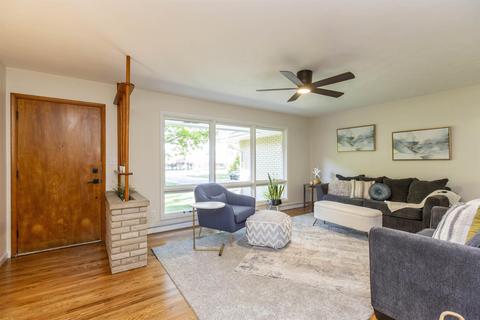 52484 Hickory Rd, Granger, IN 46530 photo 5
