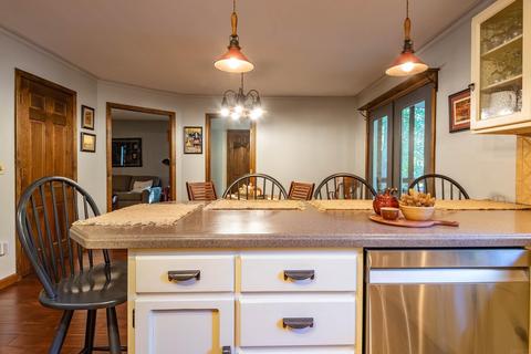 2742 E Buttonwood Ln, Bloomington, IN 47401 photo 8