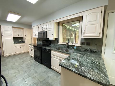12767 S Maple Rd, Covington, IN 47932 photo 11
