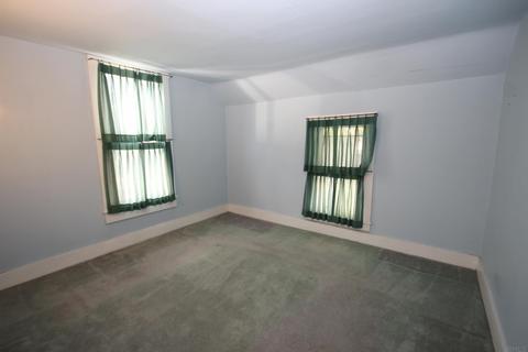 431 E 5th St, Peru, IN 46970 photo 13