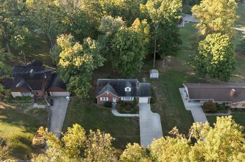 910 Schroeder Ave, Jasper, IN 47546 photo 27