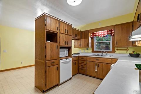 910 Schroeder Ave, Jasper, IN 47546 photo 7