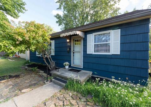 904 E Maxwell Ln, Bloomington, IN 47401 photo 2