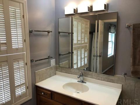 317 E Oliver Dr, Bloomington, IN 47408 photo 26