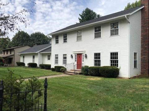 317 E Oliver Dr, Bloomington, IN 47408 photo 1