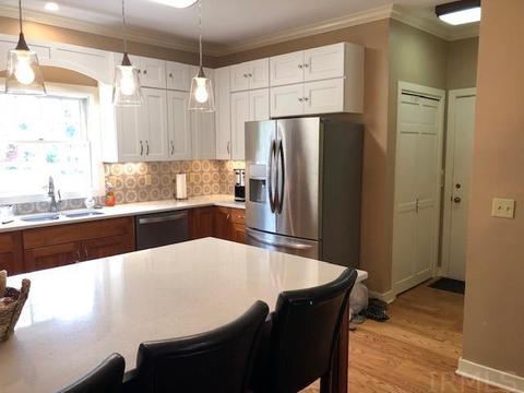 317 E Oliver Dr, Bloomington, IN 47408 photo 7