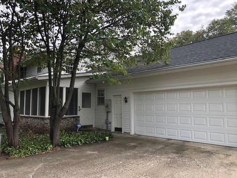 317 E Oliver Dr, Bloomington, IN 47408 photo 3