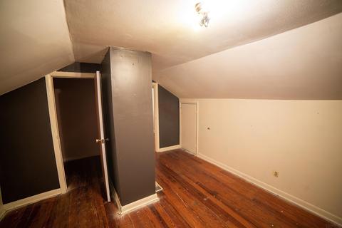 904 Teke Burton Dr, Mitchell, IN 47446 photo 20