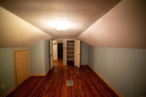 904 Teke Burton Dr, Mitchell, IN 47446 photo 19