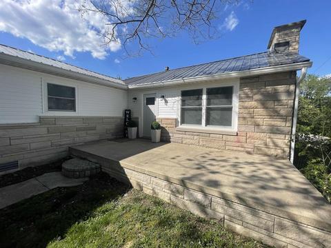 210 Oolitic Rd, Bedford, IN 47421 photo 1