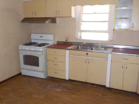 1405 5th St, Bedford, IN 47421 photo 6