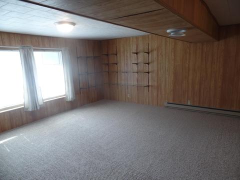 375 Bogard St, Lyons, IN 47443 photo 12