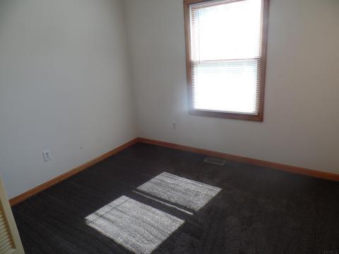375 Bogard St, Lyons, IN 47443 photo 8