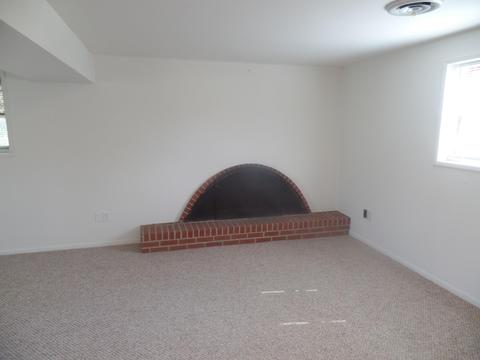 375 Bogard St, Lyons, IN 47443 photo 3