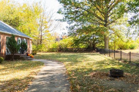3625 E 3rd St, Bloomington, IN 47401 photo 3