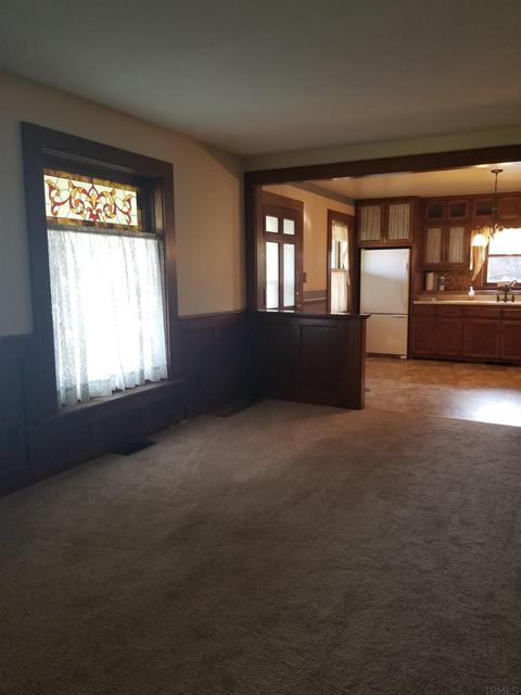 910 E Main St, Albion, IN 46701 photo 12