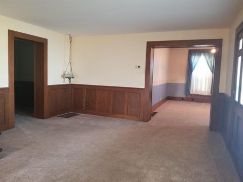 910 E Main St, Albion, IN 46701 photo 11