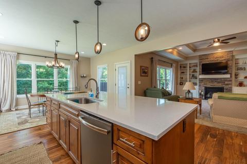 2516 E Manor Ct, Bloomington, IN 47401 photo 13